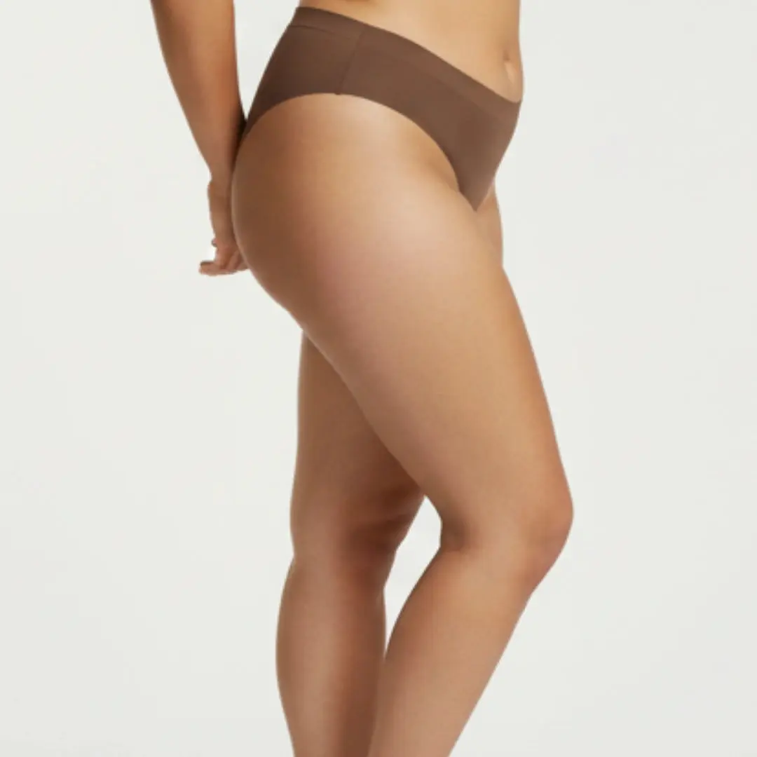 Seamless Anti-Cameltoe Thongs (3 pack) - Image 8